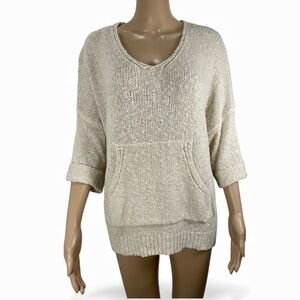 Easel Women's Cream Sweater size S/M